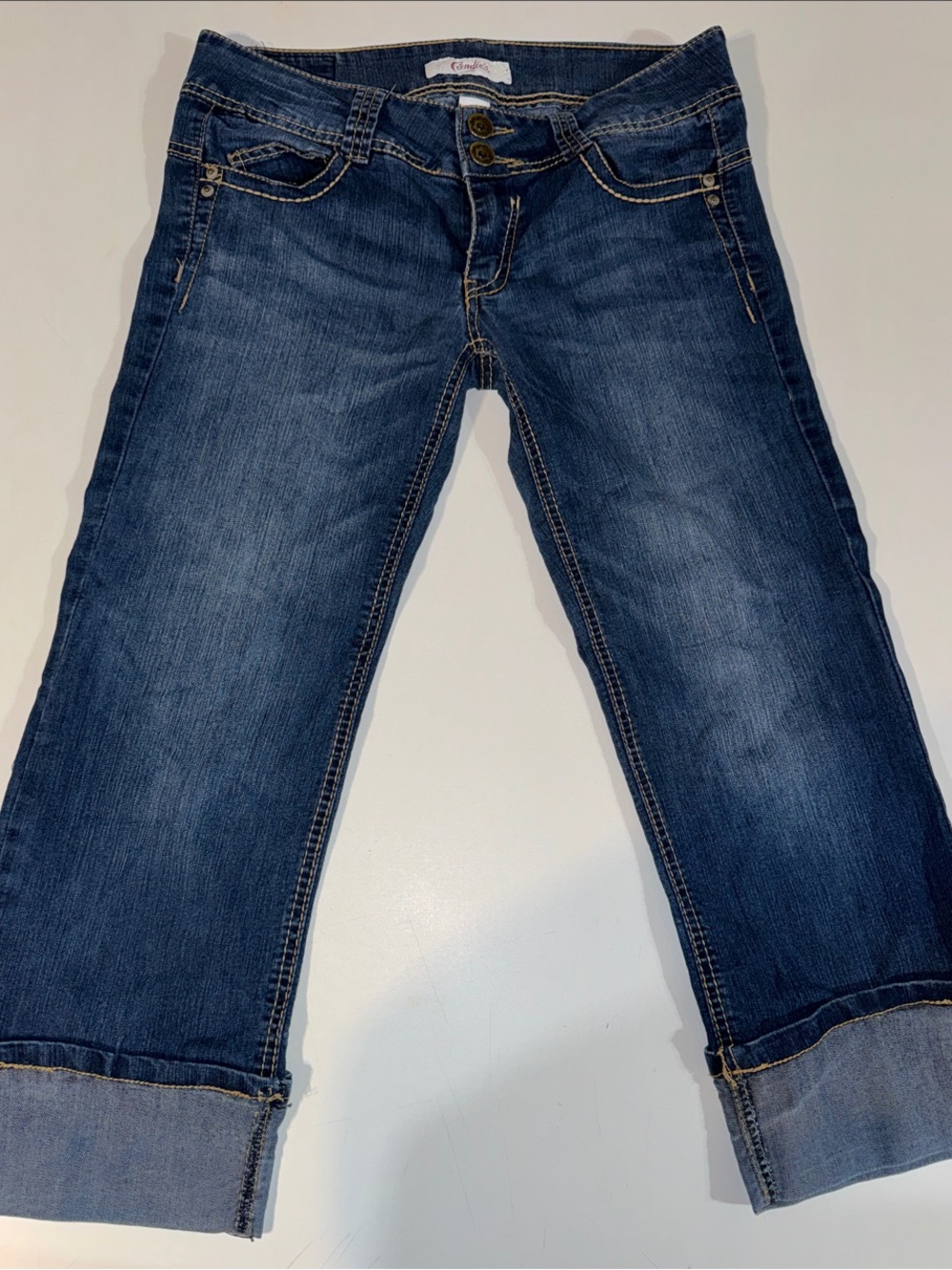 Women’s Y2K Candie's Lower Rise Dark Blue Cropped Cuffed Jeans size 9